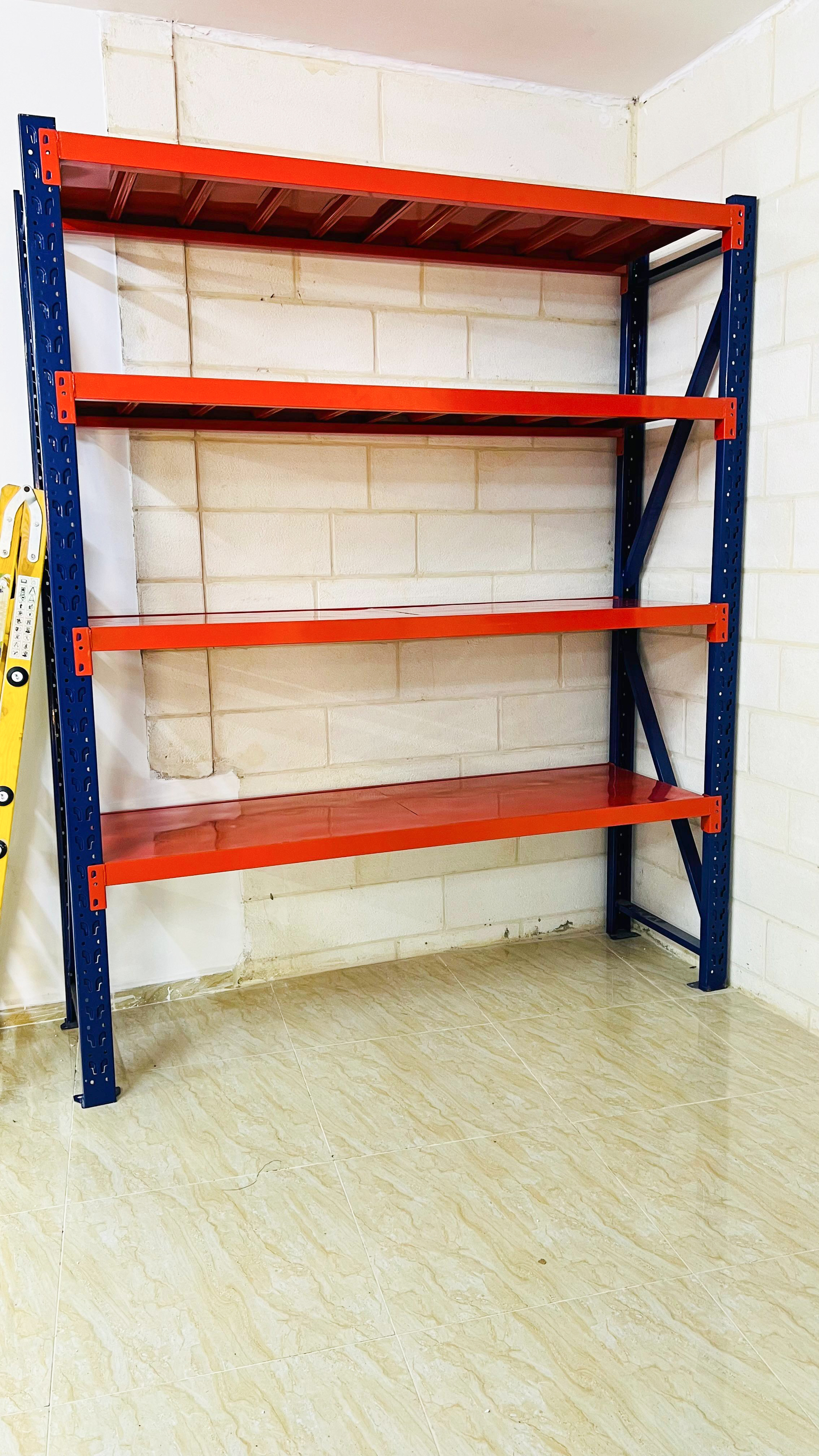 رفوف أحمال ثقيلة